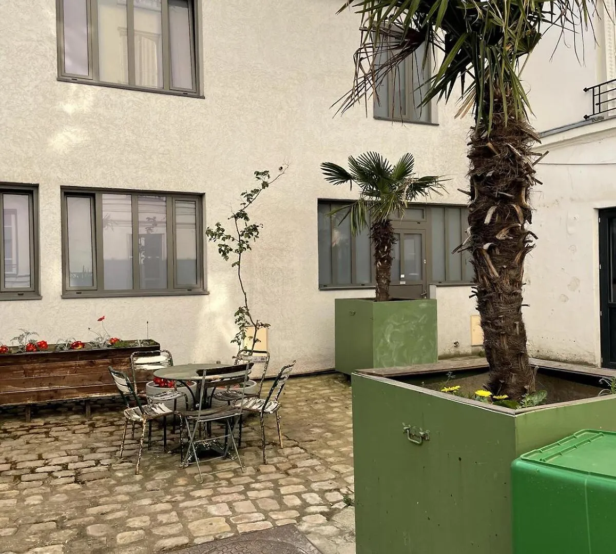 Charenton 2 - Ci - Paris Apt, 2 Ppl - Bercy - Gare De Lyon 0*,  France